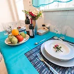 Jaana & Akis 1&2, Appartamento Haraki