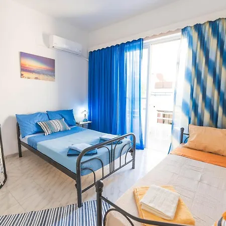 Appartement Jaana & Akis 1&2, Haraki