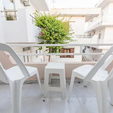 Jaana & Akis 1&2, Appartement *