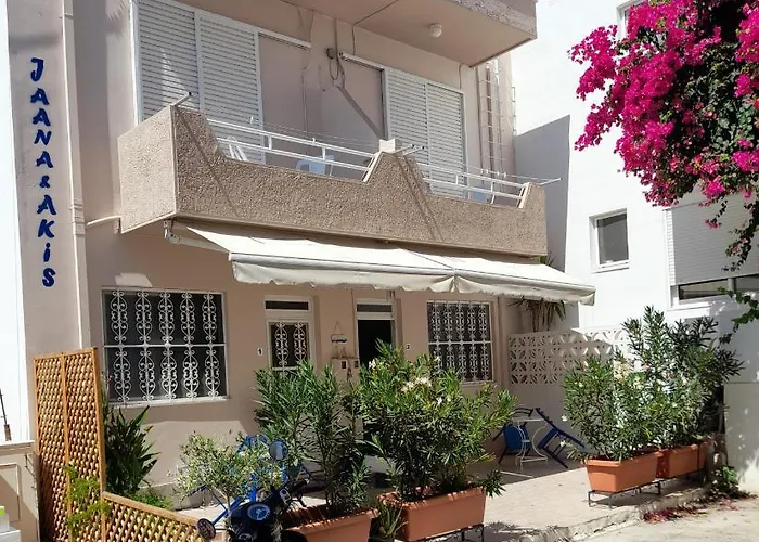 Appartamento Jaana & Akis 1&2, Haraki