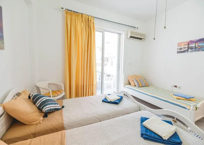 Jaana & Akis 1&2, 하라키