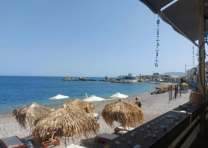 아파트 Jaana & Akis 1&2, 하라키